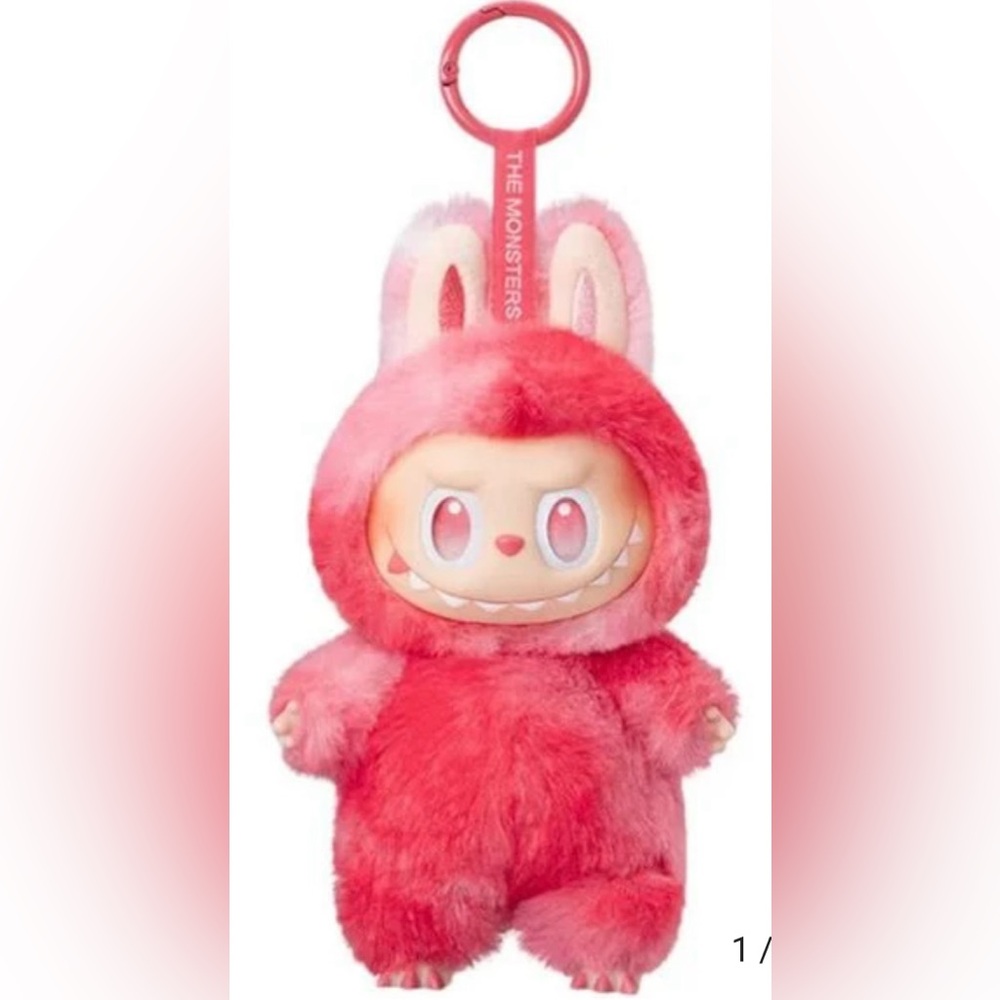 Unopened Authentic "Love"  Pop Mart Big Into Energy Figure